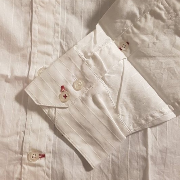 NWT GUESS Mens White Button Up Shirt with White on White Stripes - Size Large - Picture 2 of 6